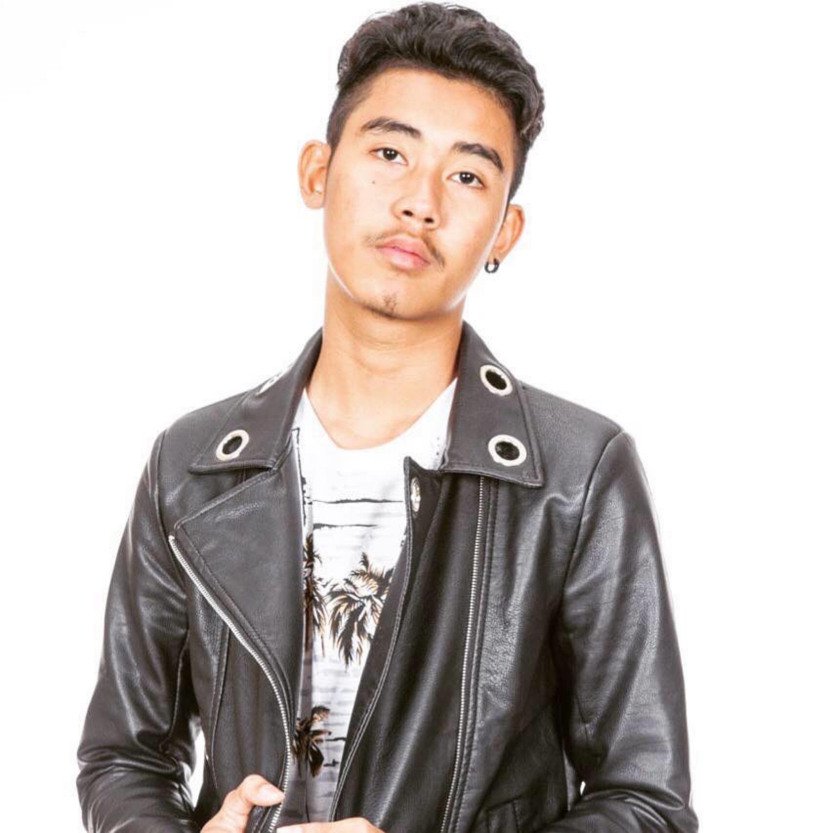 លាន  បញ្ចនីត