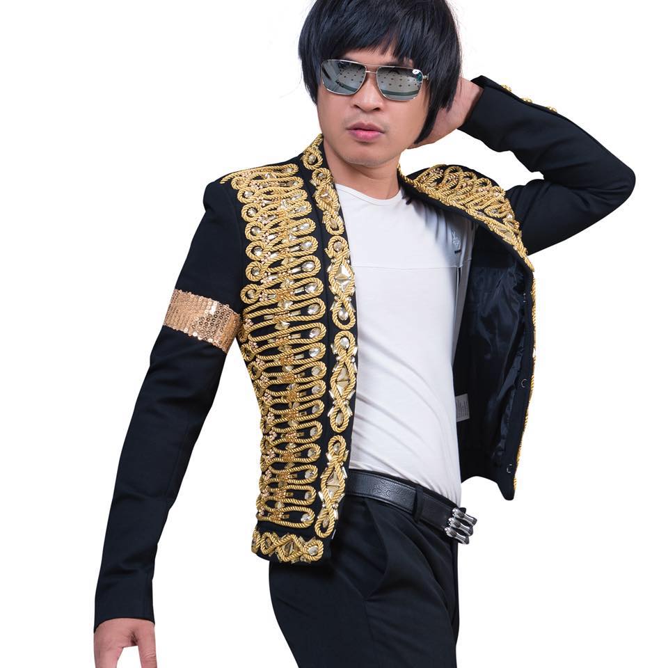 ជុំ លីណូ