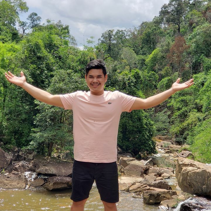 រ៉េត វីរះ