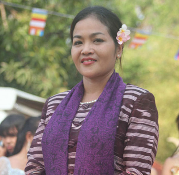 សំ ប៉ូលីដា