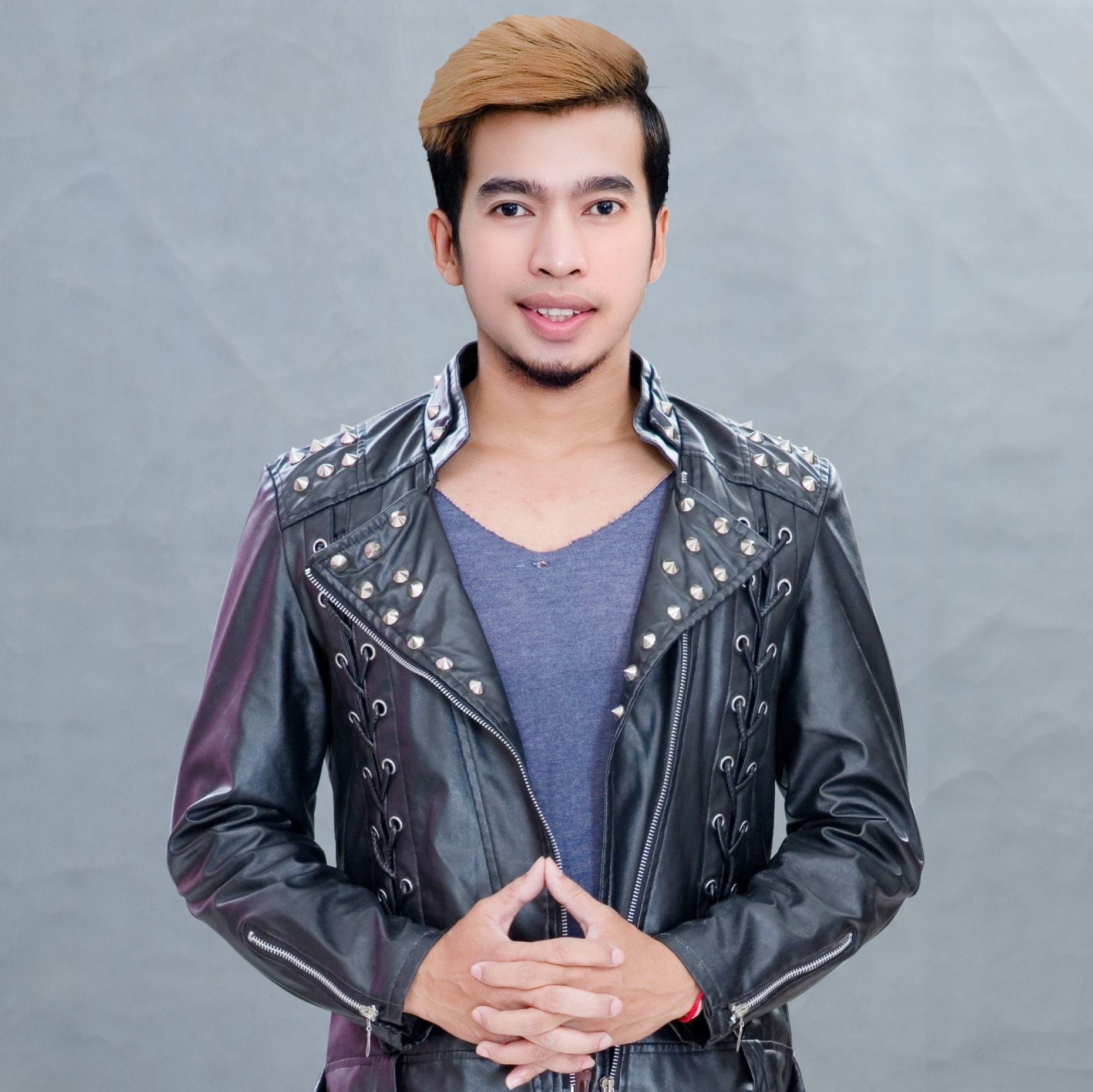 ពេជ្រ រ៉ាស័ក្ក