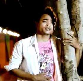 ឈុំ កំសត់