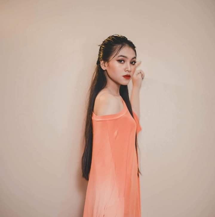 ចាន់​ ស្រីខួច