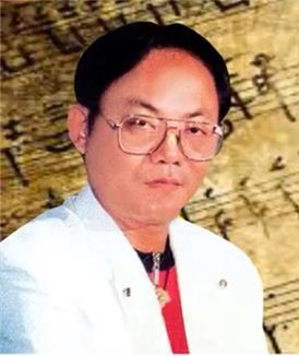 ឡោ សារិត